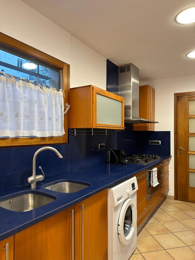Chic Apartment Beach Матаро Экстерьер фото